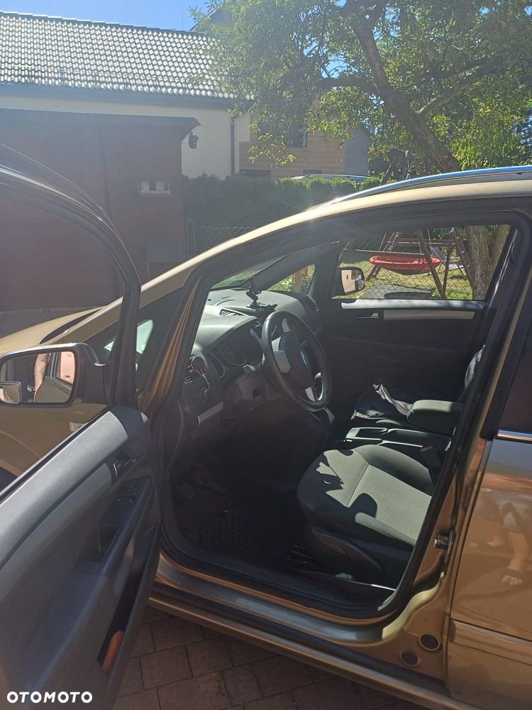 Opel Zafira 1.6 Enjoy - 11