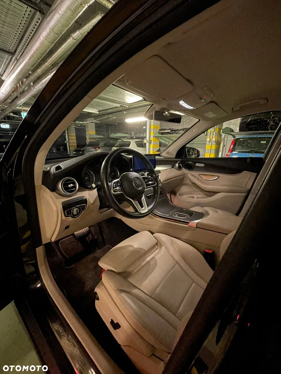 Mercedes-Benz GLC 200 d 4-Matic Business Edition - 2