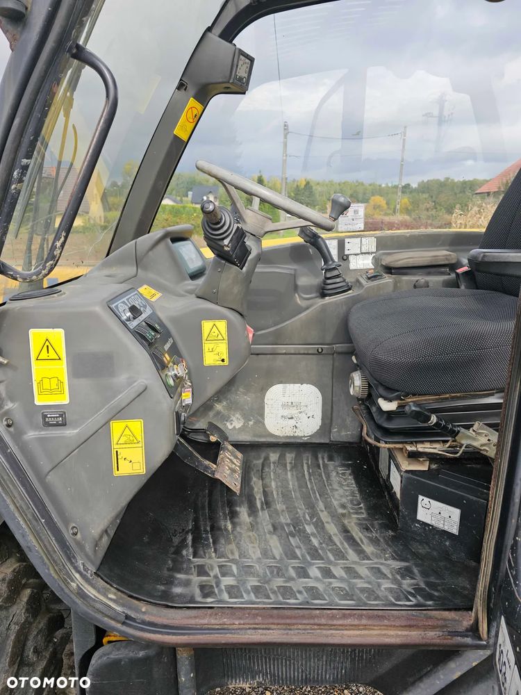 KOMATSU WH714H - 26