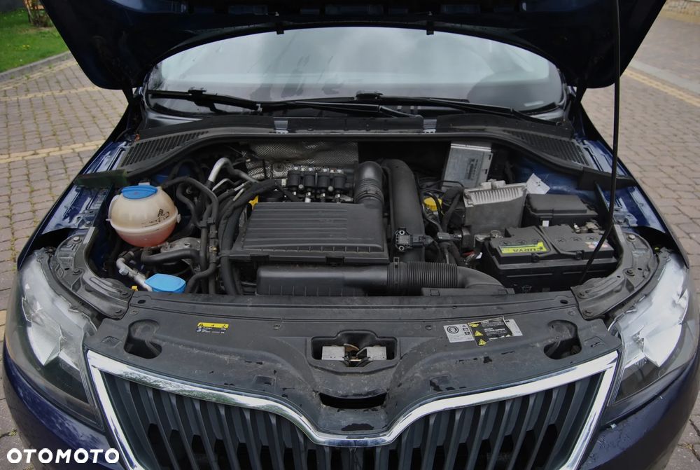 Skoda RAPID 1.2 TSI Style - 13