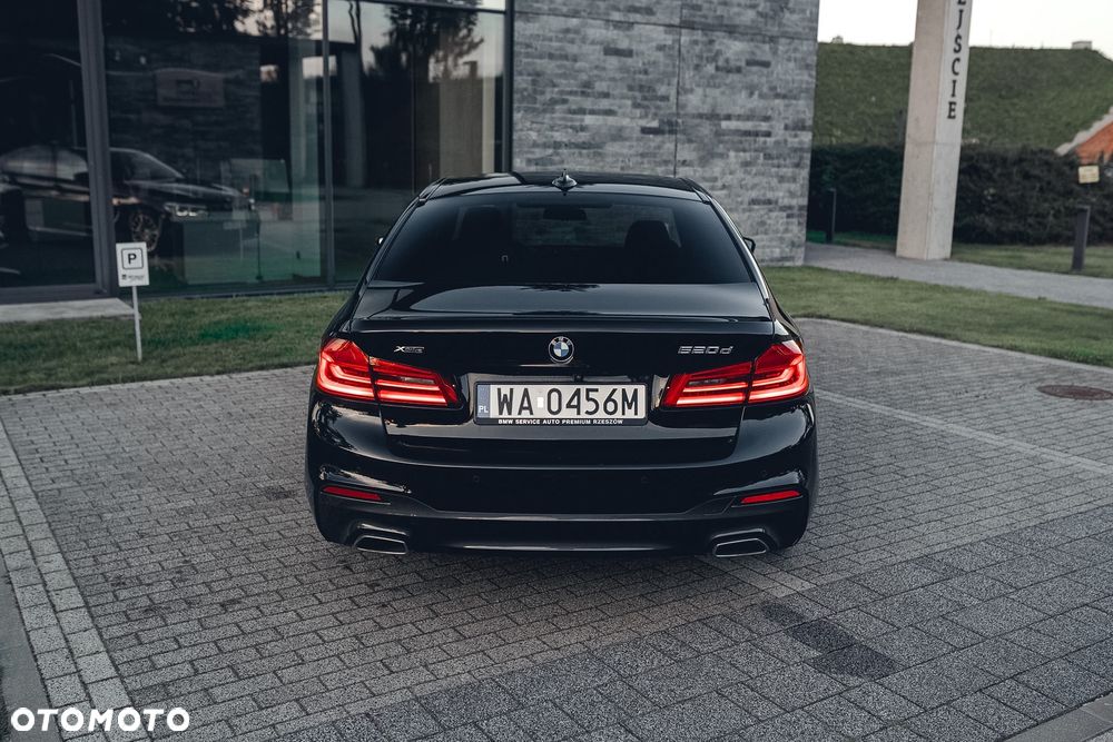 BMW Seria 5 520d xDrive M Sport sport - 14