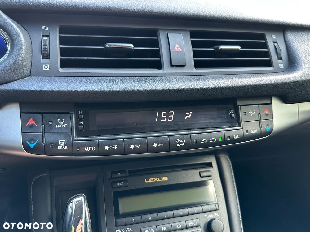 Lexus CT 200h Elegance - 36