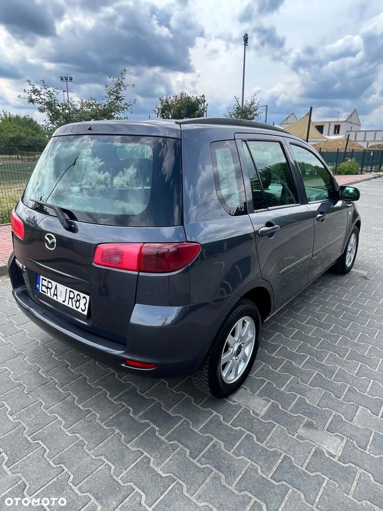 Mazda 2 - 5