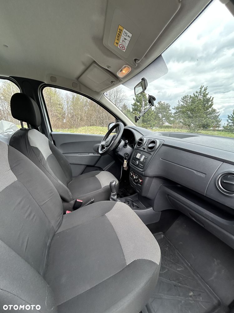 Dacia Lodgy 1.6 SCe Ambiance S&S - 15