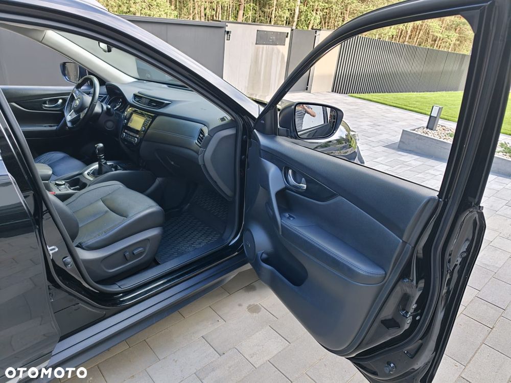 Nissan X-Trail 2.0 dCi Tekna 4WD - 30