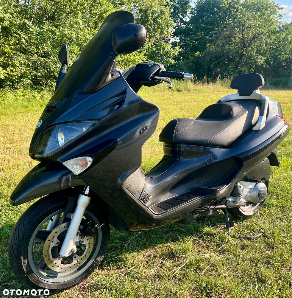 Piaggio Xevo - 2