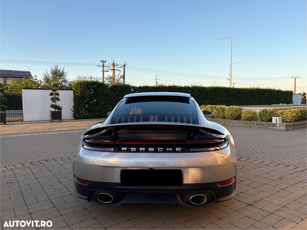 Porsche 911 Carrera PDK - 4