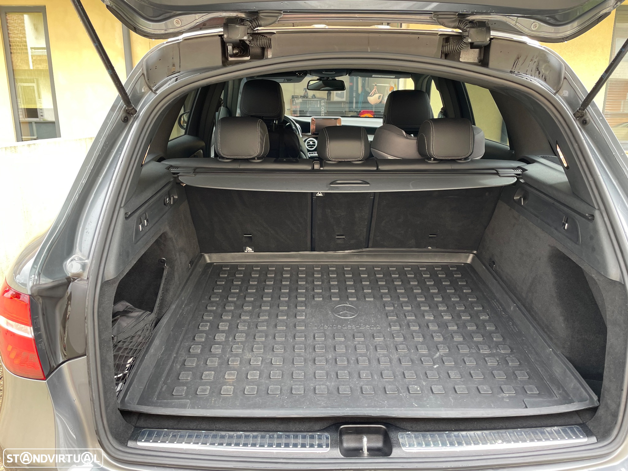 Mercedes-Benz GLC 250 d AMG Line 4-Matic - 13