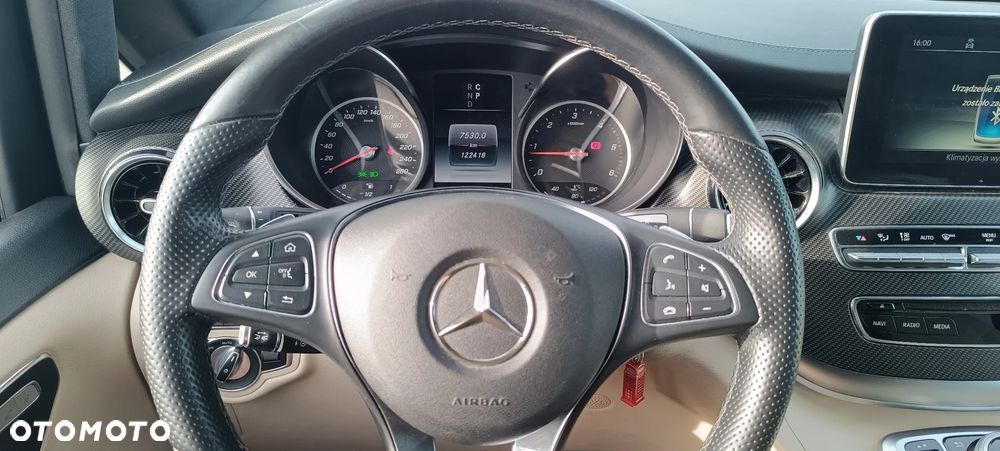 Mercedes-Benz Klasa V 300 d 4-Matic Avantgarde 9G-Tronic (d³ugi) - 5