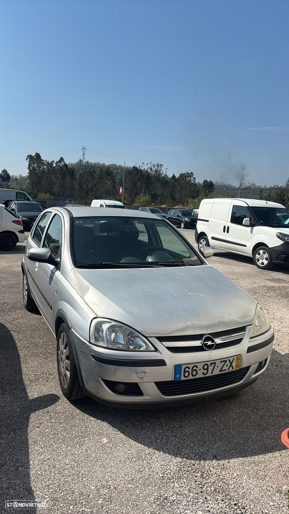 Opel Corsa 1.2 16V On Air - 4