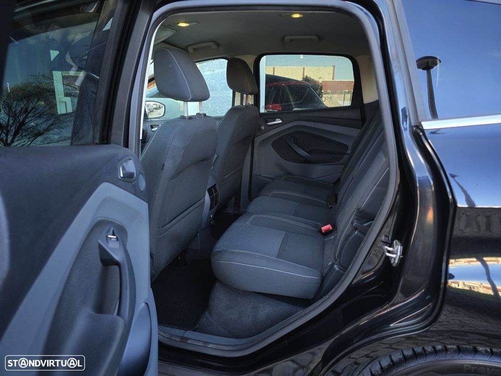 Ford C-Max 1.6 TDCi Titanium S/S - 19