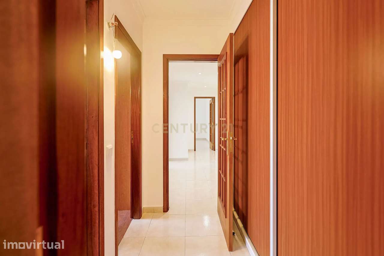Arrendamento, apartamento T2 no Centro do Feijó - Grande imagem: 5/11