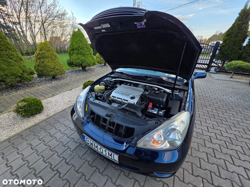 Lexus ES - 11