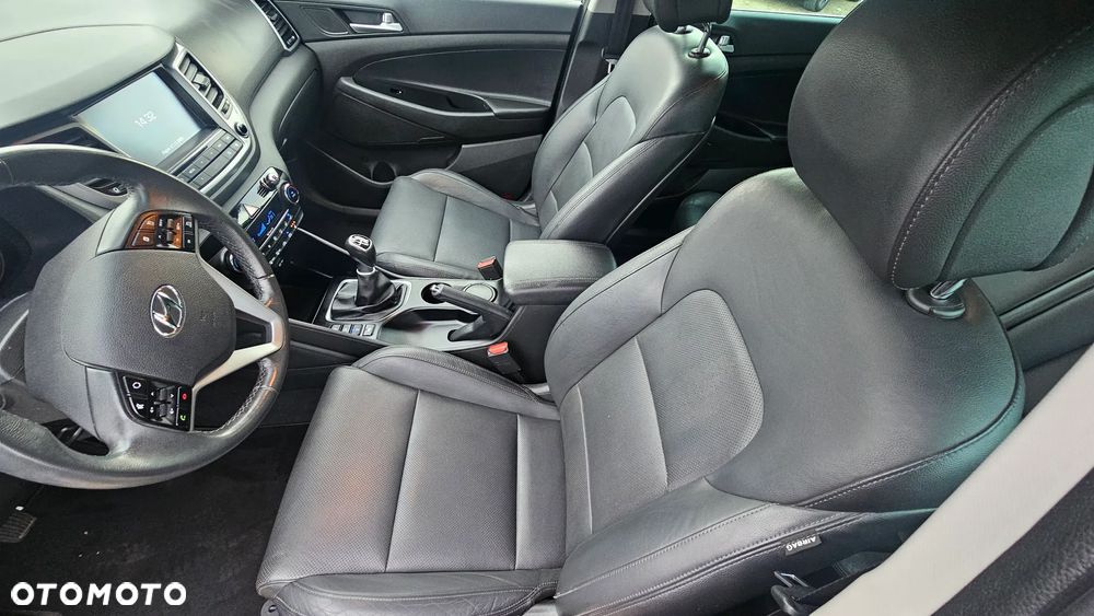 Hyundai Tucson blue 1.7 CRDi 2WD Advantage - 6