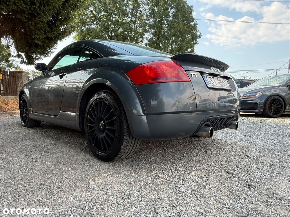 Audi TT Coupé 1.8T Quattro - 37