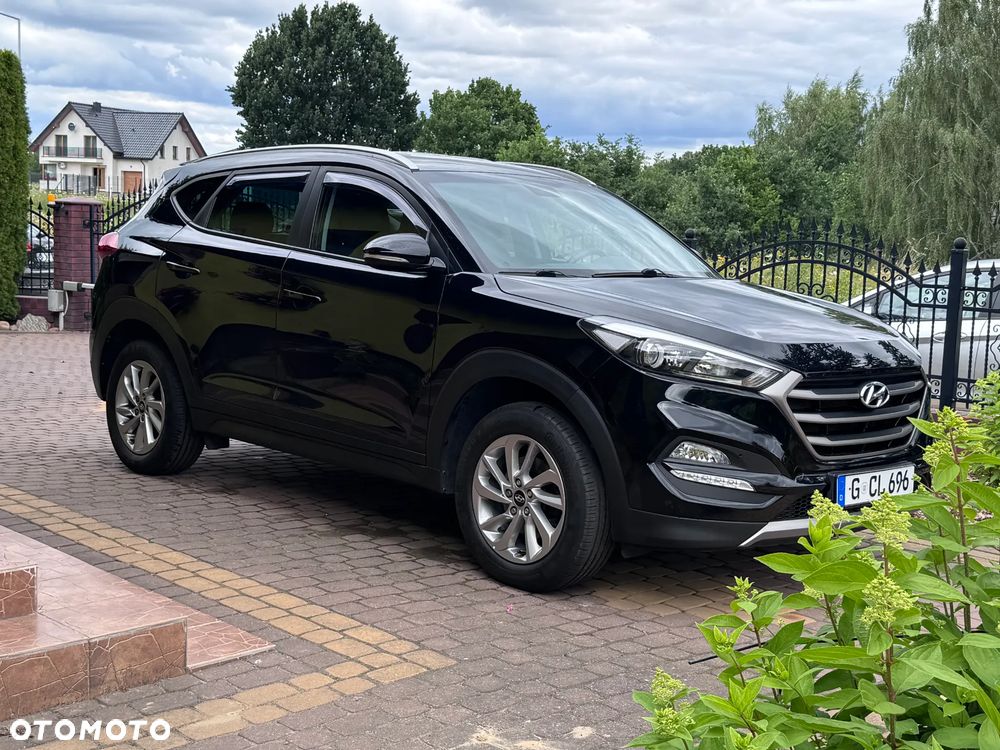 Hyundai Tucson blue 1.6 GDi 2WD Navi - 1