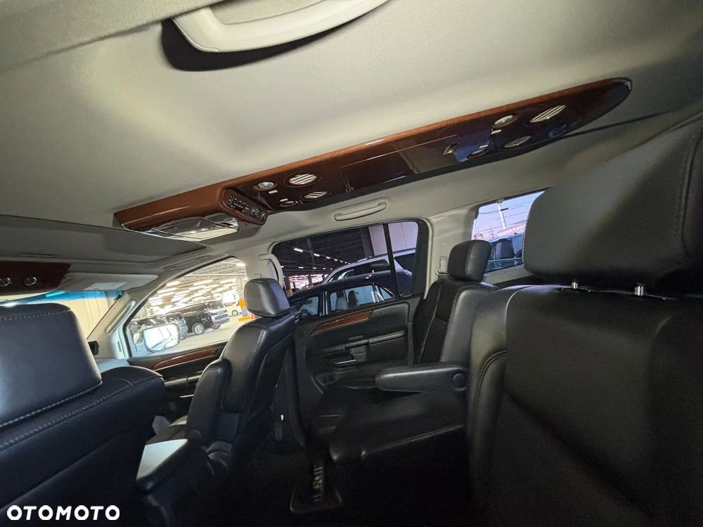 Infiniti QX QX56 AWD - 12