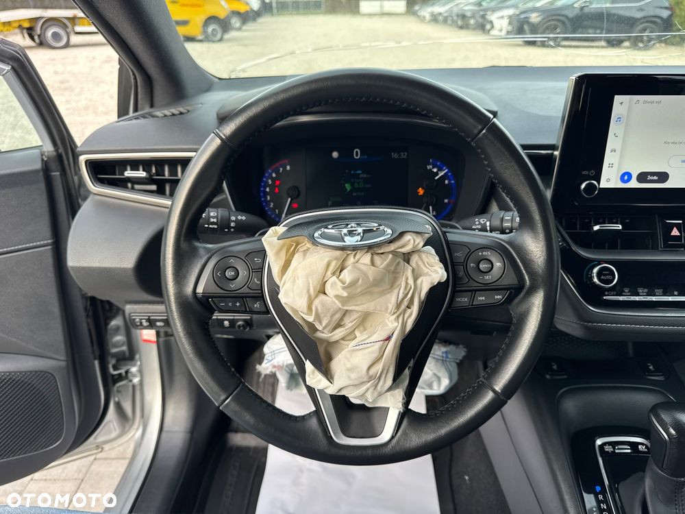 Toyota Corolla 2.0 Hybrid Comfort - 31