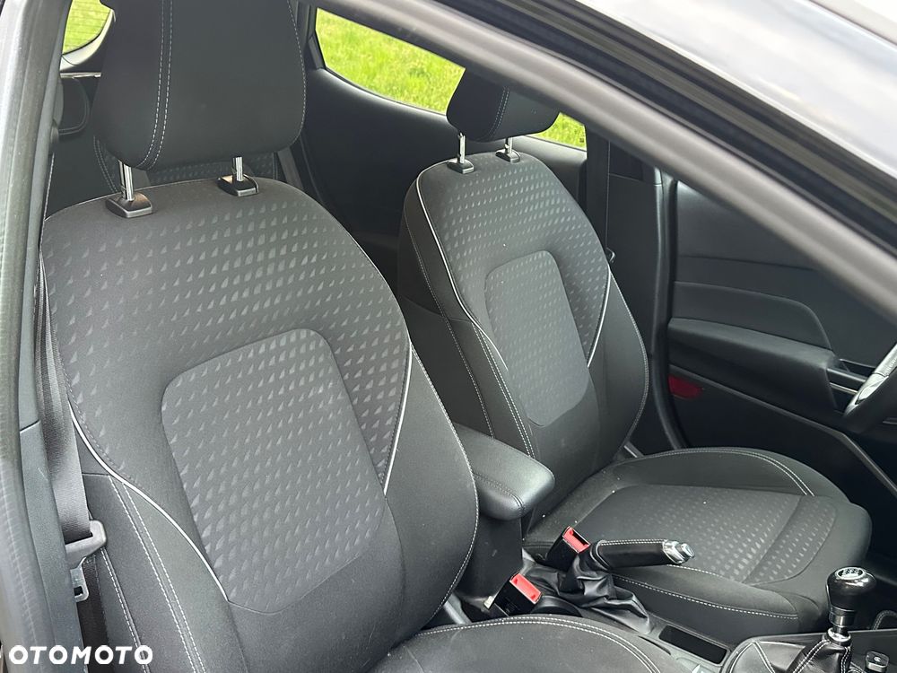 Ford Fiesta 1.0 EcoBoost Titanium - 24