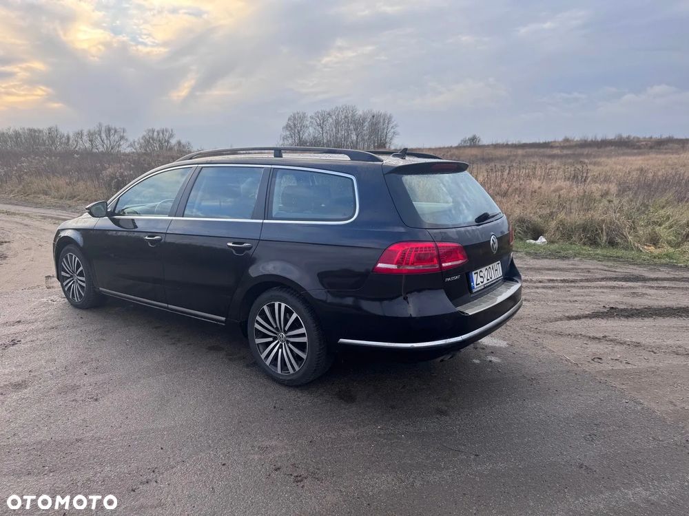 Volkswagen Passat 2.0 TDI Comfortline - 5