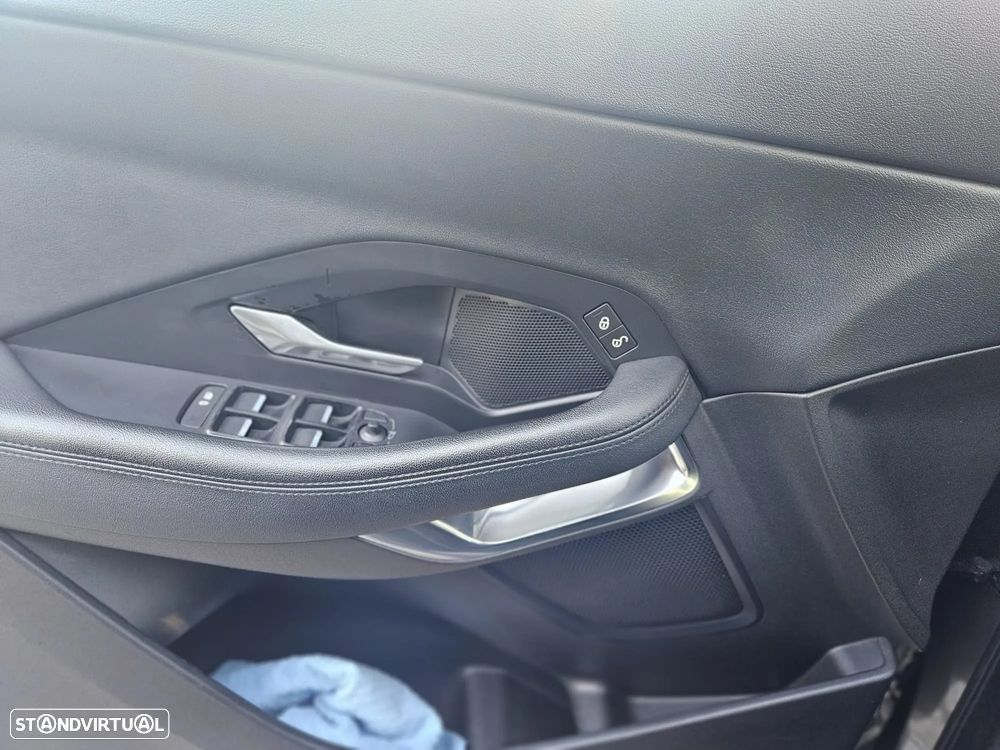 Jaguar E-Pace 2.0 i4D S - 16