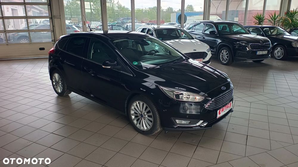 Ford Focus 1.5 EcoBoost Titanium ASS - 2