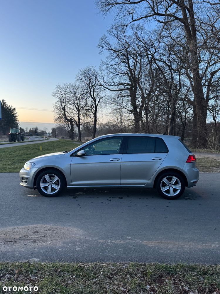 Volkswagen Golf 1.6 TDI Comfortline - 10