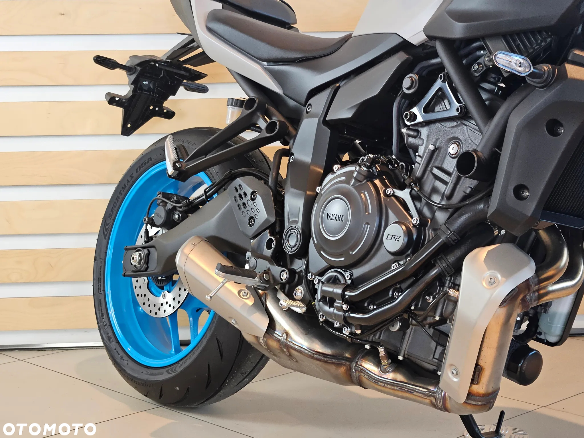 Yamaha MT - 16