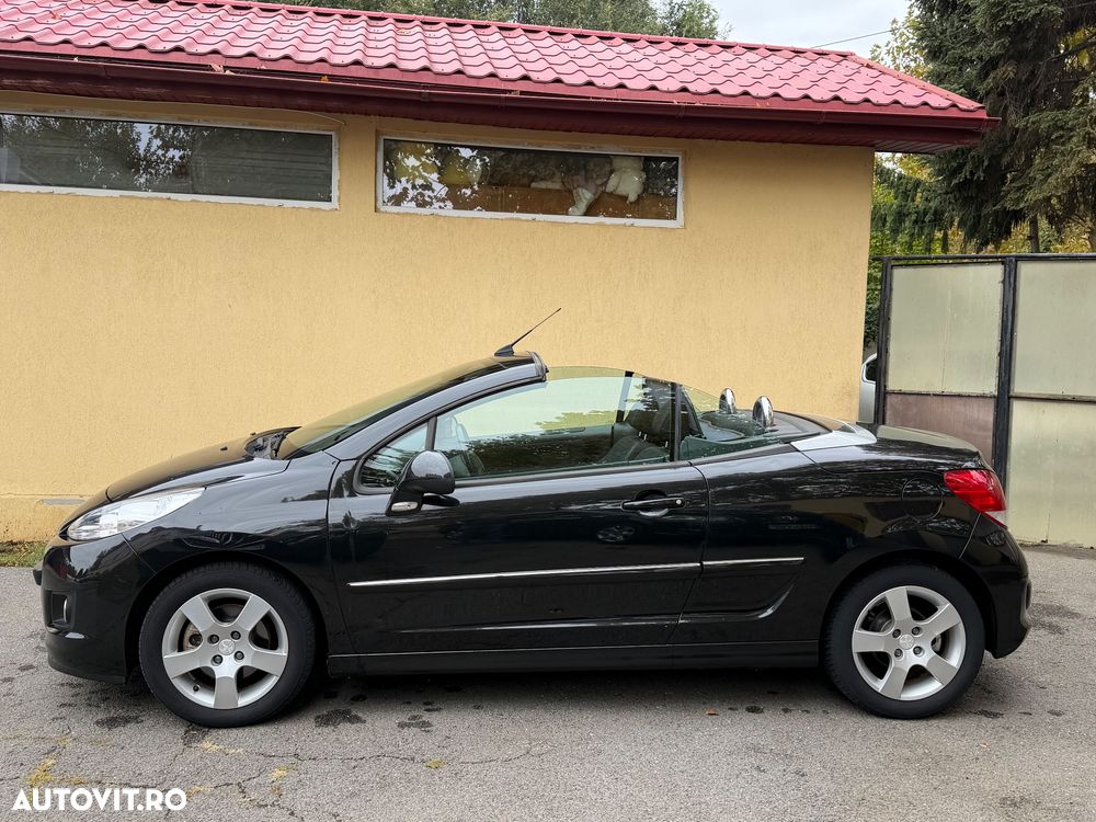 Peugeot 207 2012 photo 2