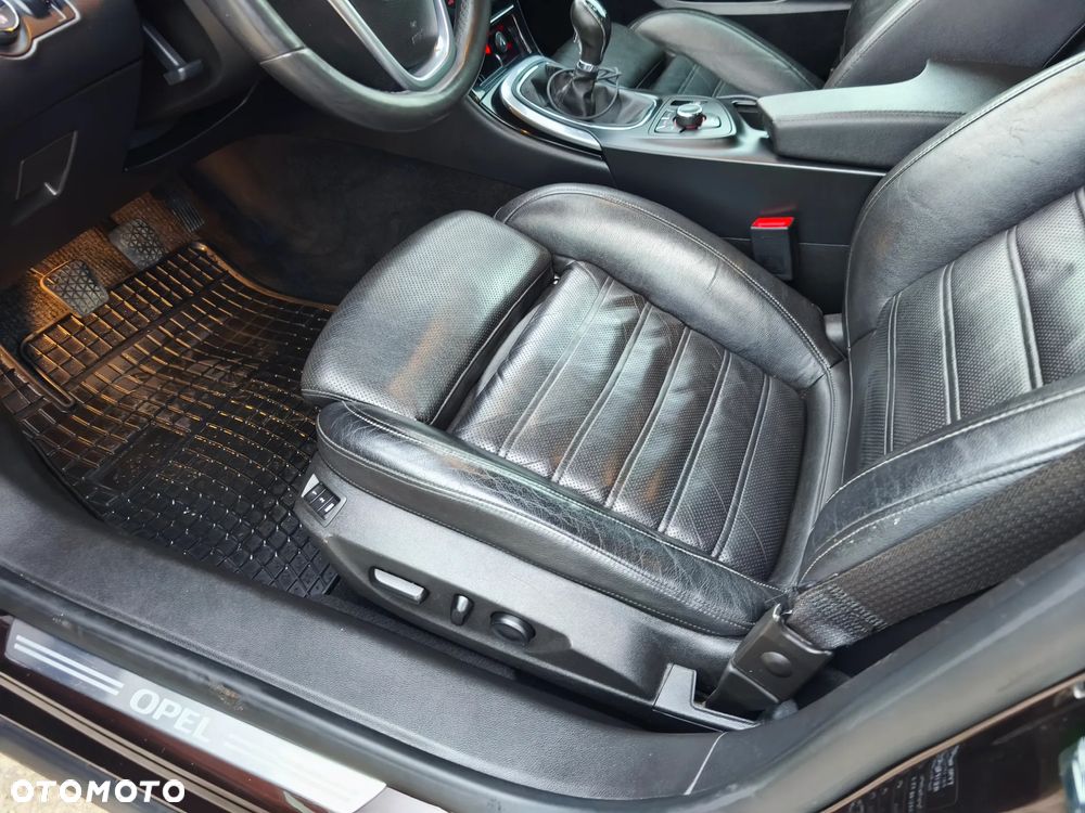 Opel Insignia 2.0 CDTI Cosmo ecoFLEX S&S - 14
