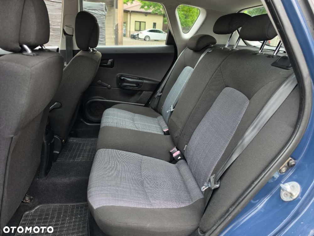 Kia Ceed - 15