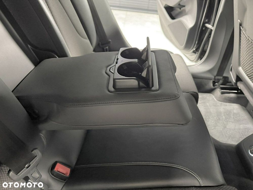 Audi A3 Sportback 35 TFSI S line - 34