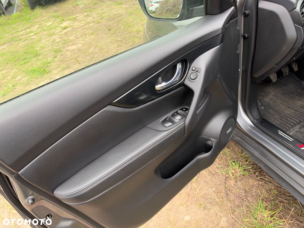 Nissan X-Trail 1.6 DIG-T Tekna 2WD - 29