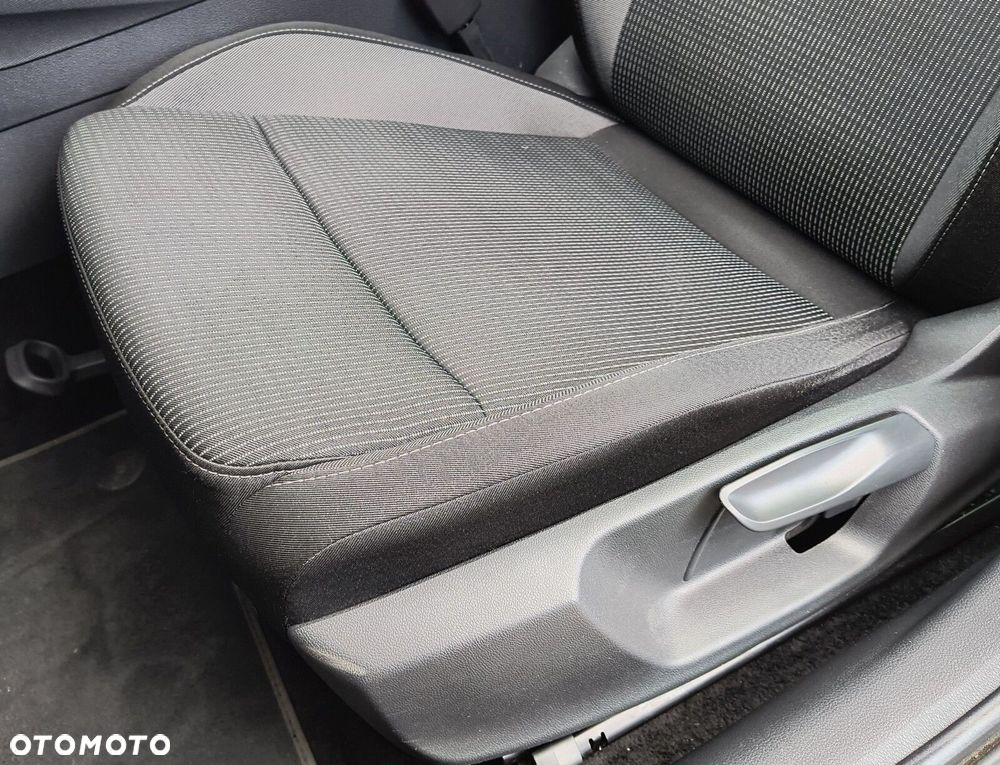 Skoda Octavia 2.0 TDI Ambition DSG - 13