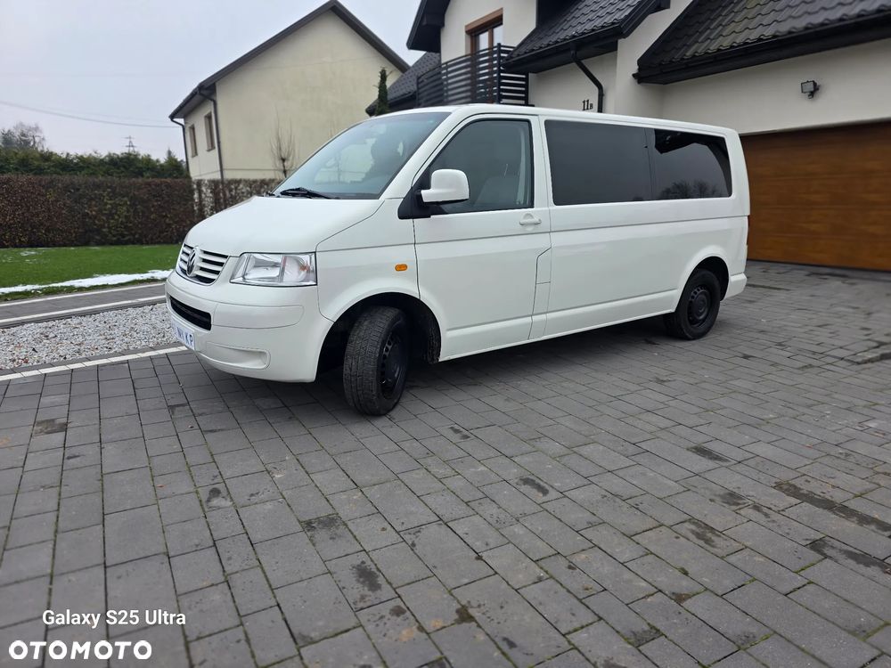 Volkswagen Transporter - 2