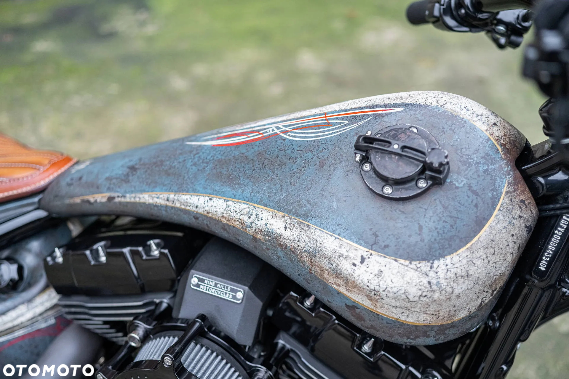 Harley-Davidson Softail Breakout - 12