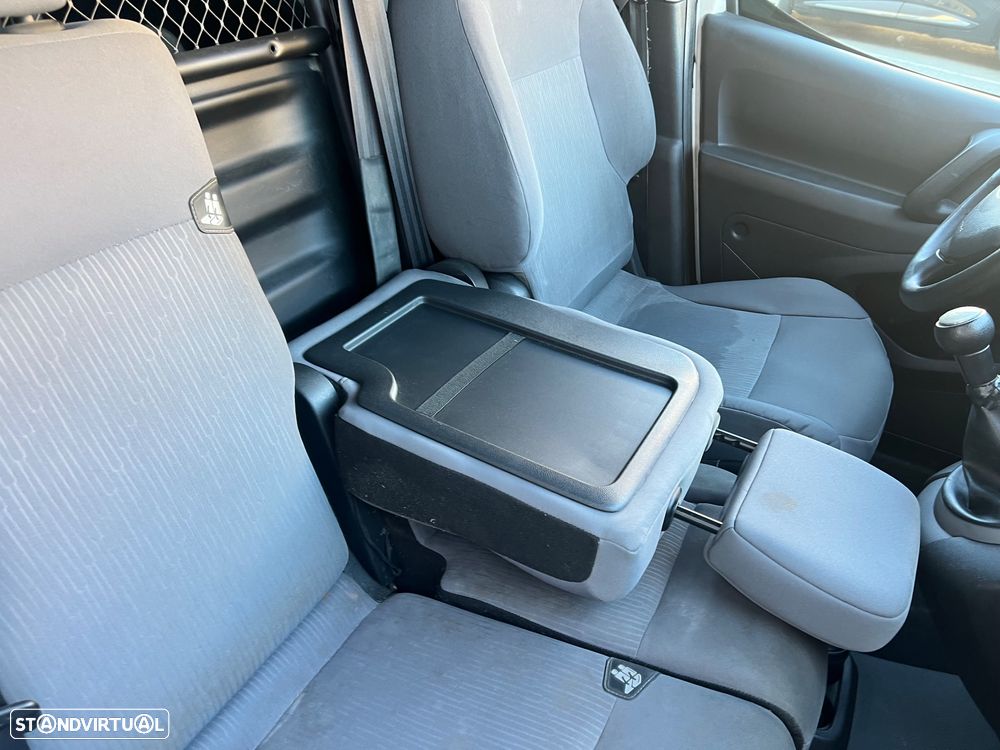 Peugeot Partner 1.6 HDI  3 LUGARES Pack-Office AC  C/IVA DEDUTIVEL - 15