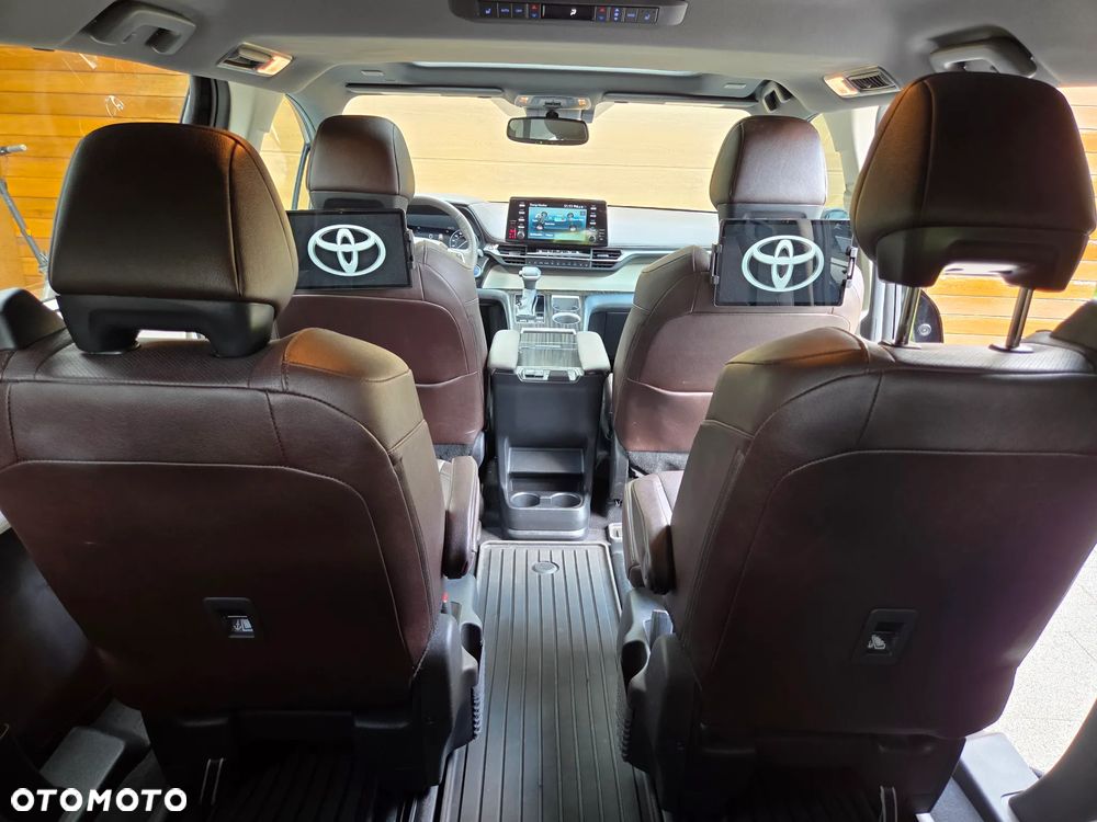 Toyota Sienna 2.7 - 20