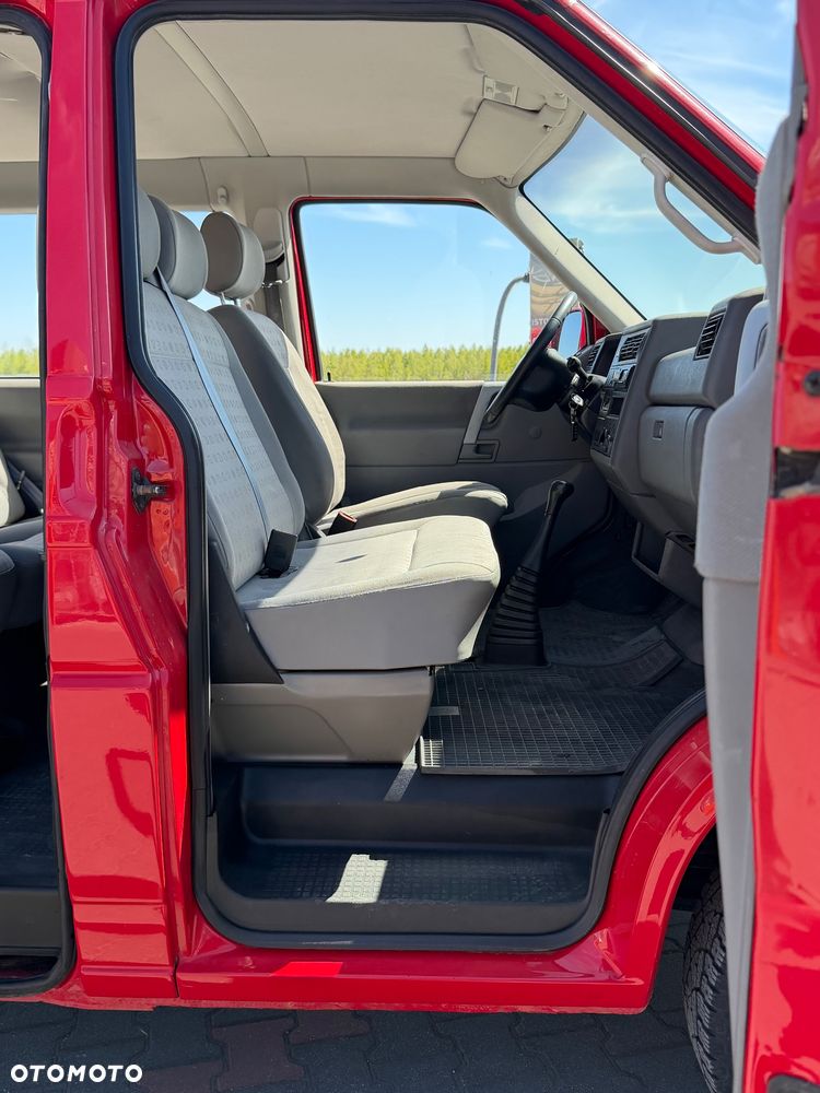 Volkswagen Transporter - 8