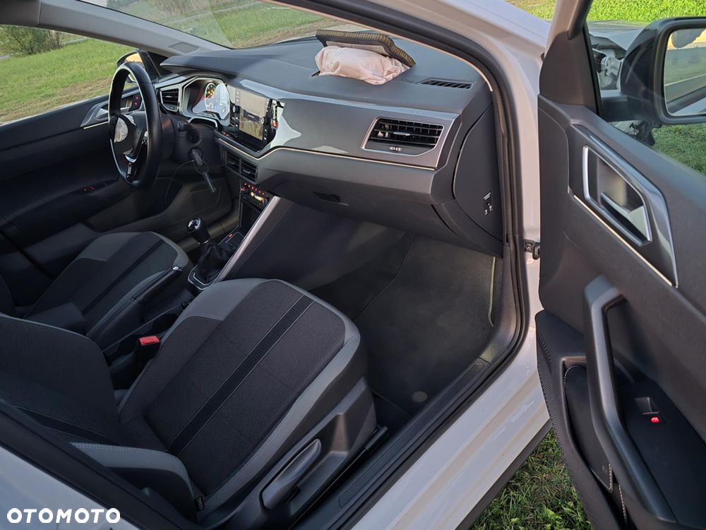 Volkswagen Polo 1.0 TSI OPF R-Line - 17