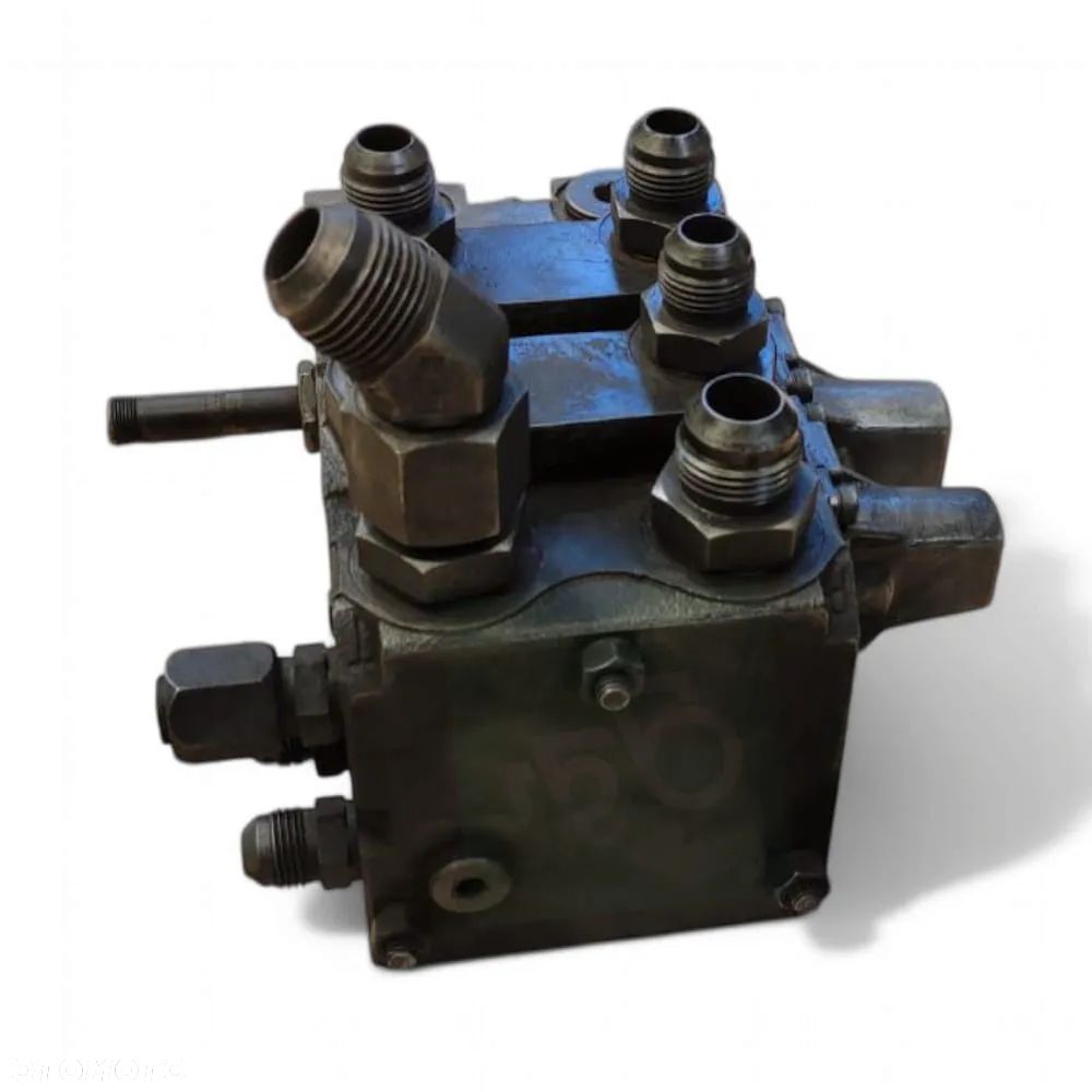 Rozdzielacz hydrauliczny V35230400 V39754200 Valtra T 161 - 8