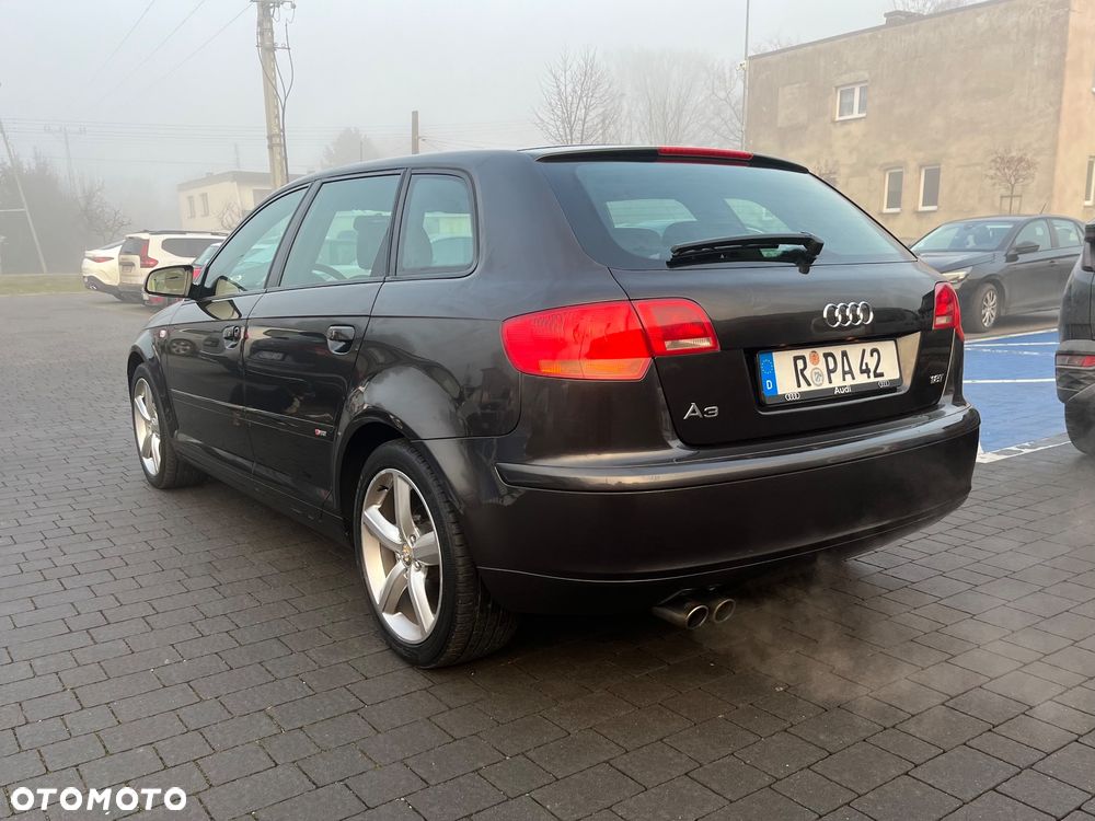 Audi A3 Sportback 1.8 TFSI S line Sportpaket Plus - 3
