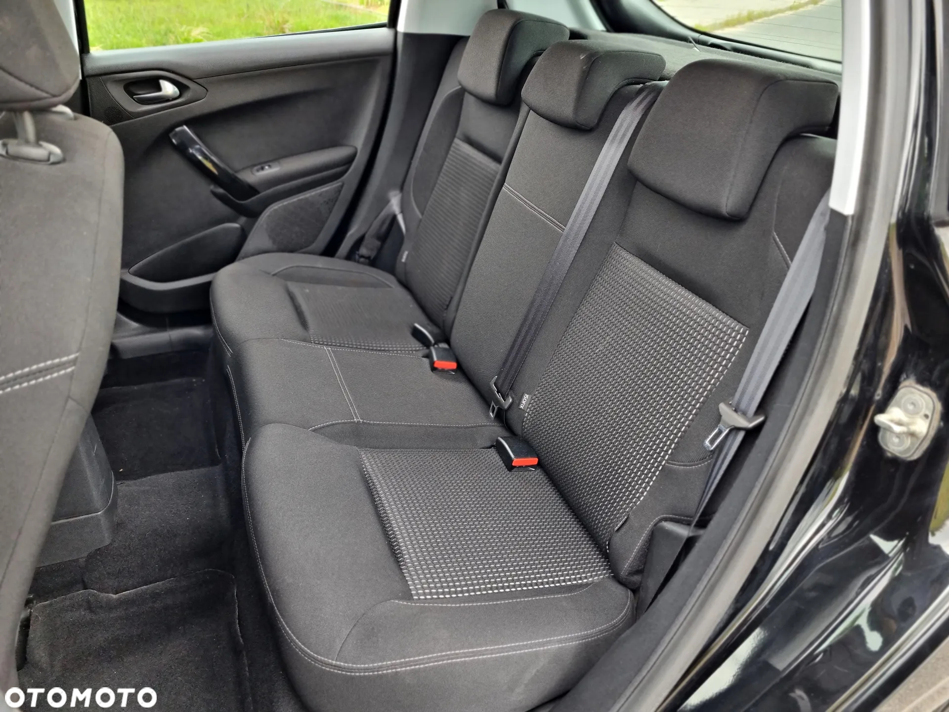 Peugeot 208 PureTech 82 Start & Stop Allure - 30