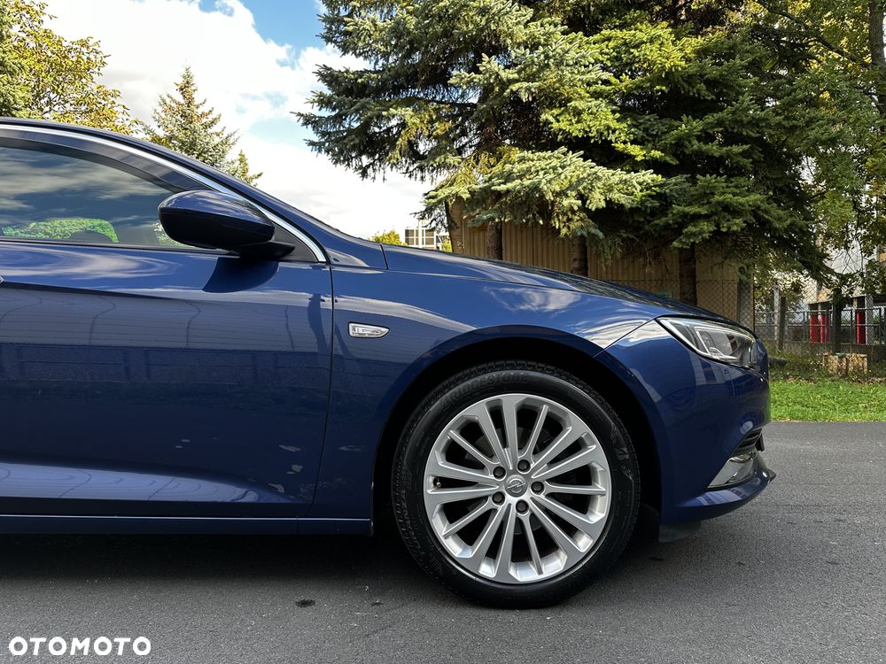 Opel Insignia 1.5 T Elite S&S - 11