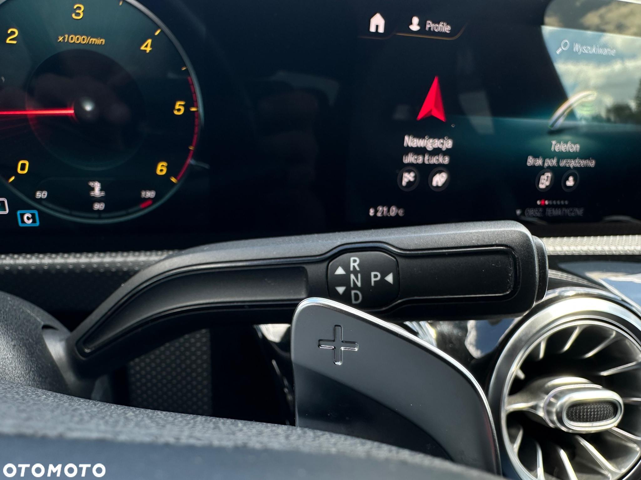 Mercedes-Benz CLA 180 d 7G-DCT AMG Line - 15