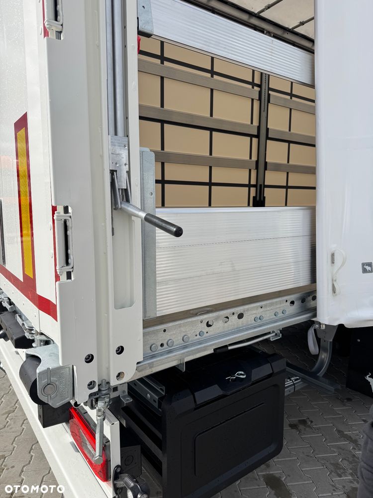 Schmitz Cargobull - 17