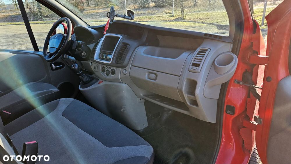 Renault Trafic - 8