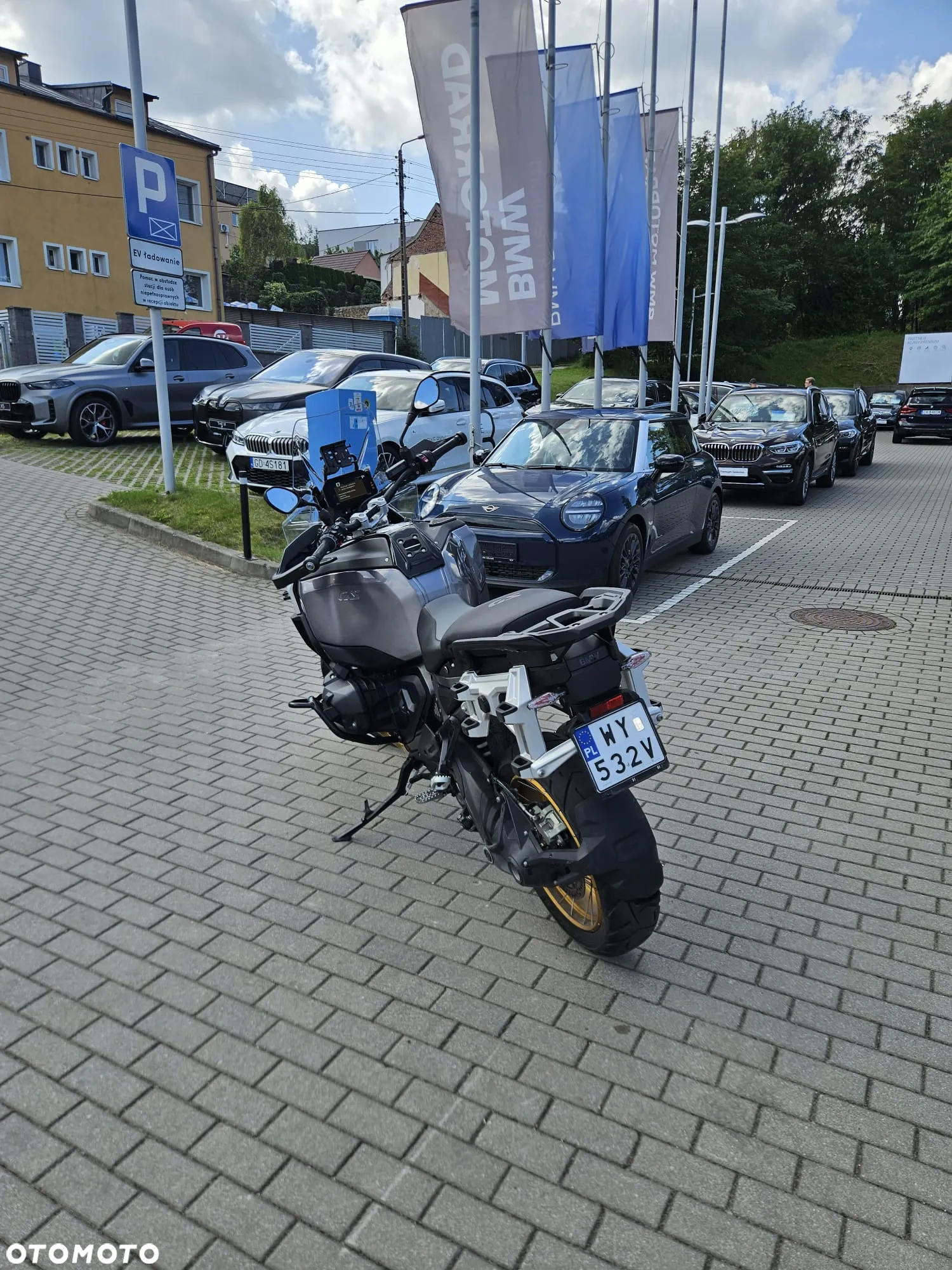 BMW R - 6
