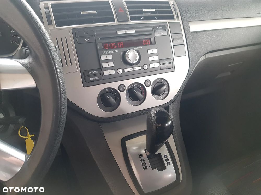 Ford C-MAX - 12