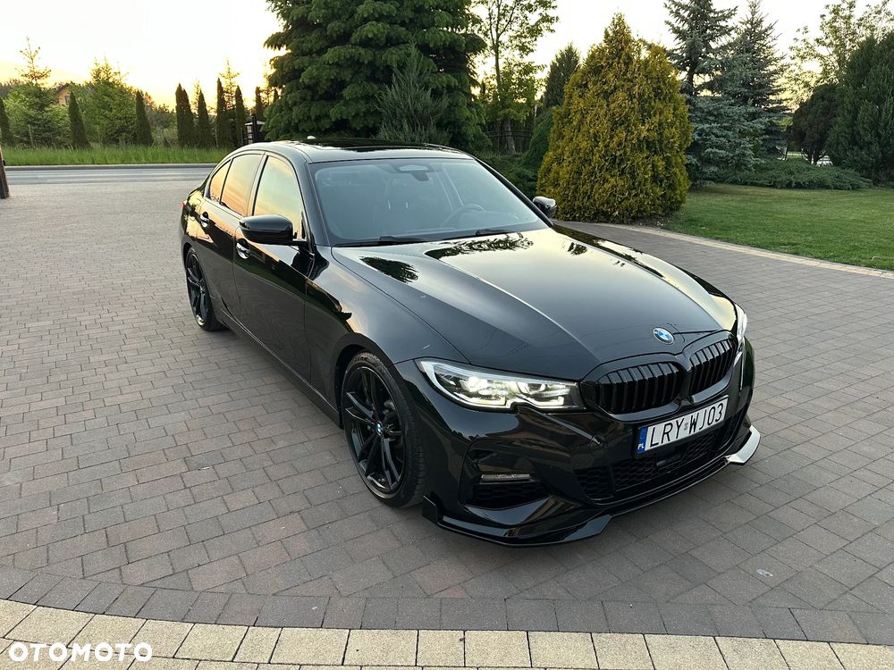 BMW Seria 3 330i M Sport - 2